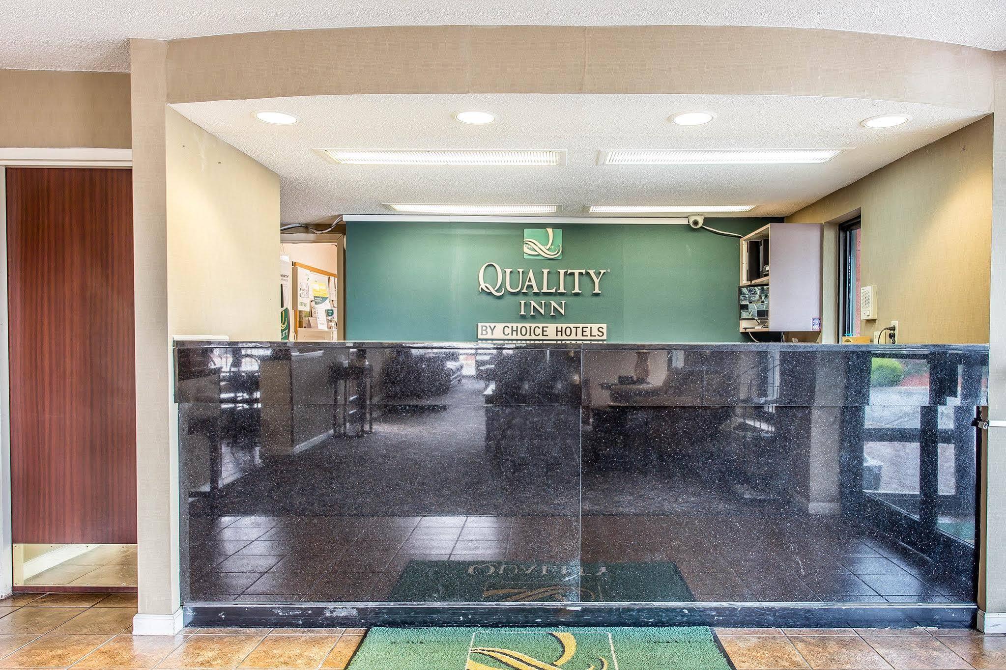 Quality Inn Greenville Near University Zewnętrze zdjęcie
